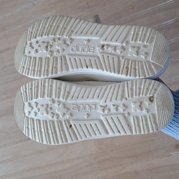 Hey Dude Chambray White Wendy Comfort Lightweight Causal Canvas Slip On - Picture 9 of 10